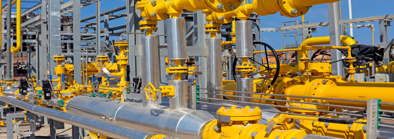 con amplia experiencia en la construcción de redes internas para gas natural,redes de refrigeración,eléctricas e hidrosanitarias en viviendas unifamiliares y multifamiliares